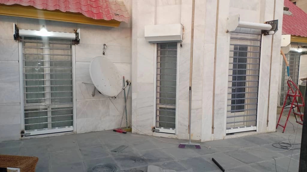 Electric shutters in Go Motel: installation, sale and specialized repair with Aria Darb
