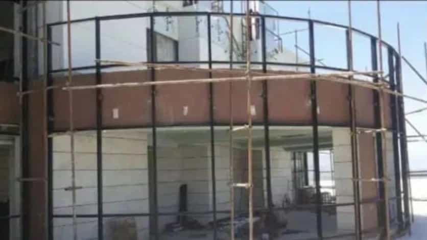 Professional curtain wall facade with door area in Qu and Namak Motel, Abroud, Mazandaran, a short summary